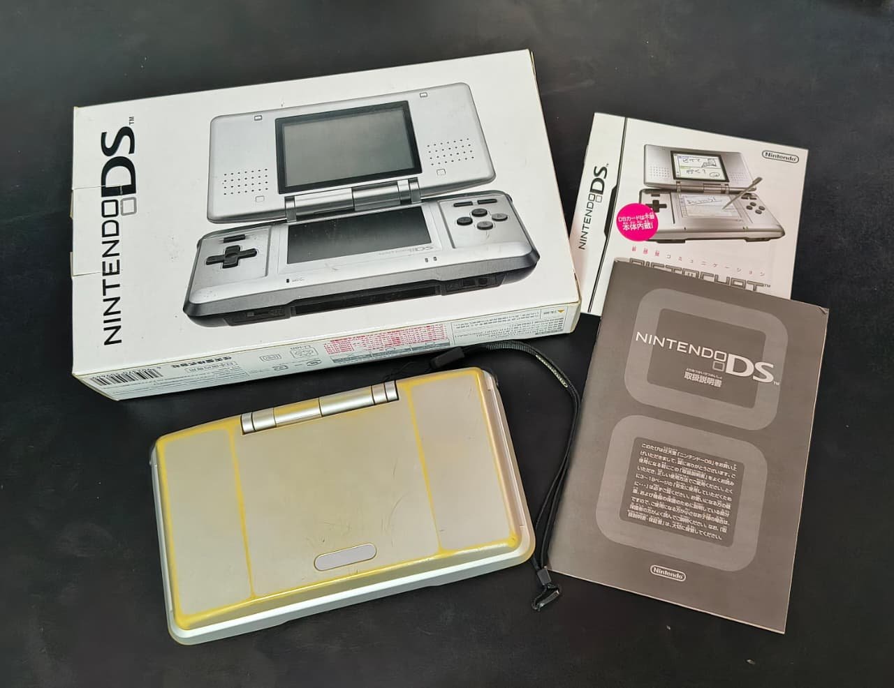 Nintendo DS FAT - Na caixa