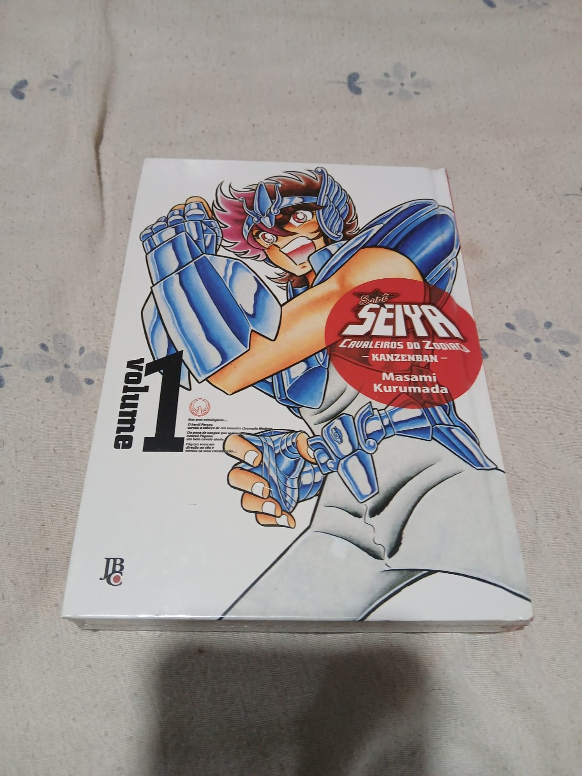 Mangá Saint Seiya - Os Cavaleiros do Zodíaco - Kazenban ( Edição de Luxo )- Volume 1 - Novo & Lacrado